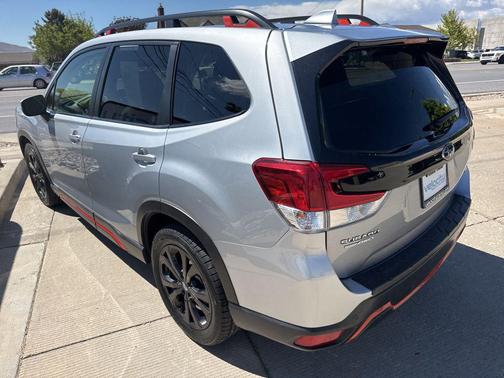 Ice Silver Metallic 2020 Subaru Forester Sport