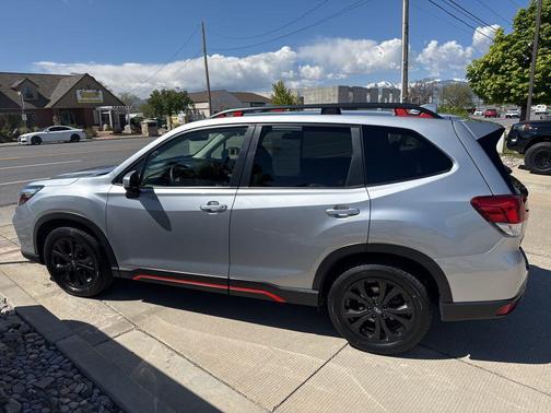 Ice Silver Metallic 2020 Subaru Forester Sport