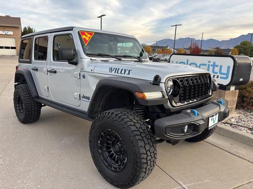 2024 Jeep Wrangler 4xe Willys