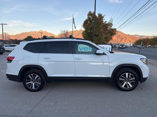 2023 Volkswagen Atlas 2.0T SE