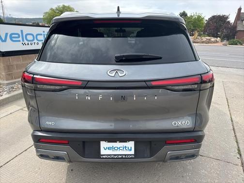 2022 INFINITI QX60 Luxe