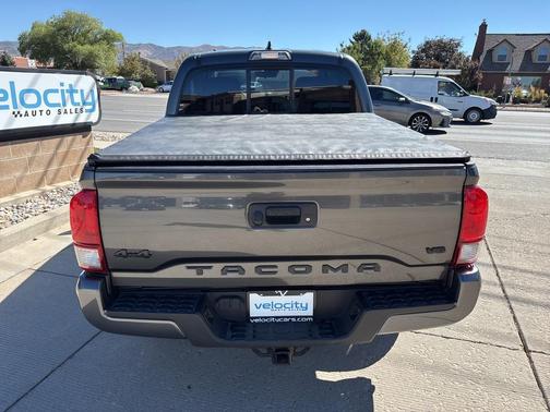 2018 Toyota Tacoma SR