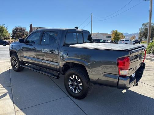 2018 Toyota Tacoma SR