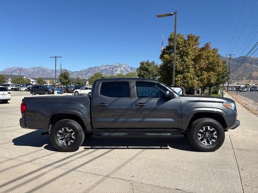 2018 Toyota Tacoma SR