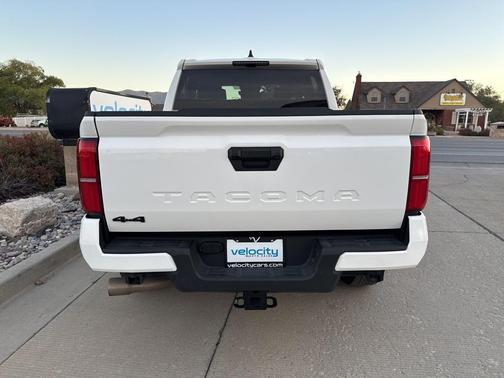 2024 Toyota Tacoma TRD Off-Road