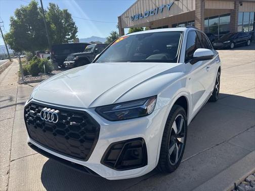 2022 Audi Q5 45 S line Premium Plus