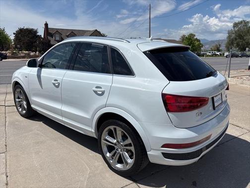 2017 Audi Q3 2.0T Prestige