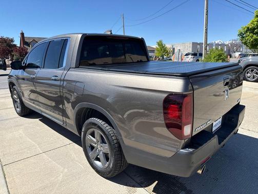 Gray 2022 Honda Ridgeline RTL-E