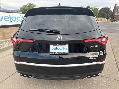 2022 Acura MDX Advance Package