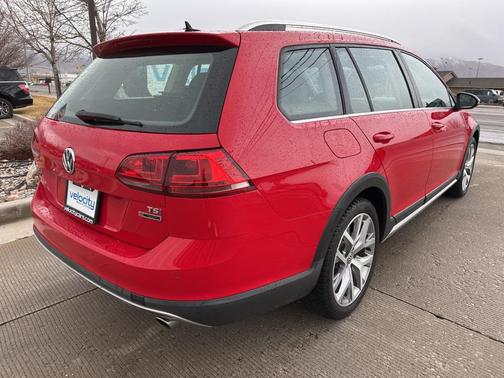 2017 Volkswagen Golf Alltrack TSI SEL