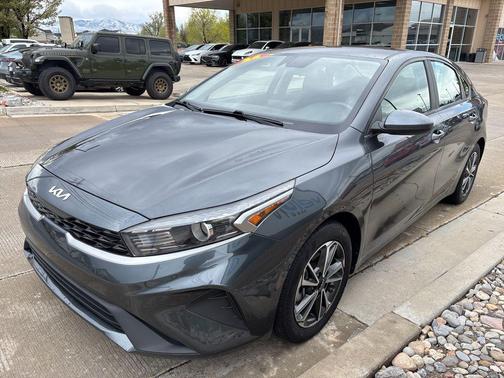 Gravity Gray 2022 Kia Forte LXS
