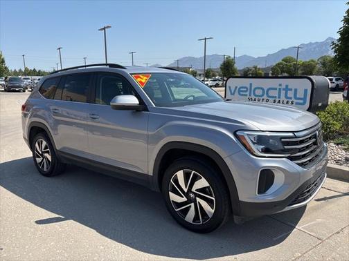 2024 Volkswagen Atlas 2.0T SE w/Technology 4MOTION