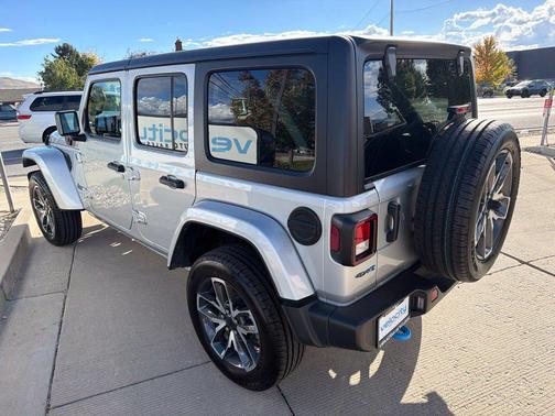 Silver Zynith Clearcoat 2024 Jeep Wrangler 4xe Sport S