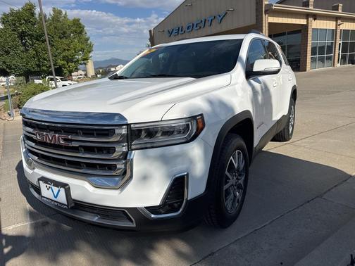 2023 GMC Acadia AWD SLT