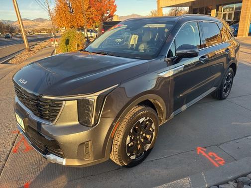 2024 Kia Sorento S
