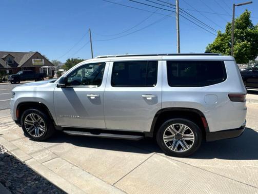 Silver Zynith 2024 Jeep Wagoneer Series II 4x4