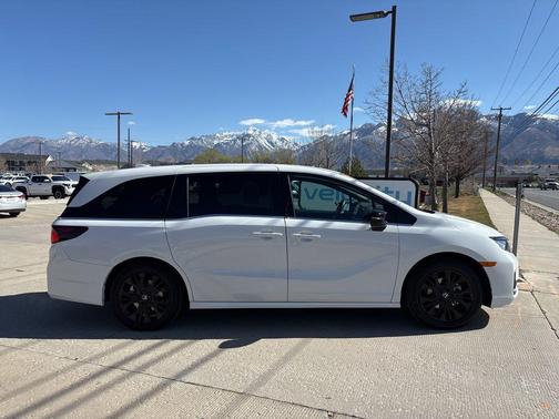 2025 Honda Odyssey Sport-L