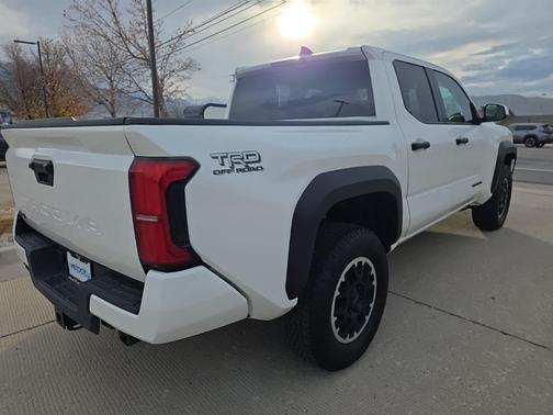 2024 Toyota Tacoma TRD Off-Road
