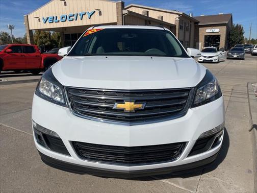 2017 Chevrolet Traverse 2LT