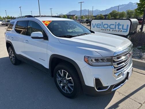 2023 GMC Acadia AWD SLT