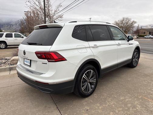 2024 Volkswagen Tiguan 2.0T Wolfsburg Edition