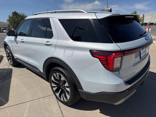 White Metallic 2025 Ford Explorer Platinum