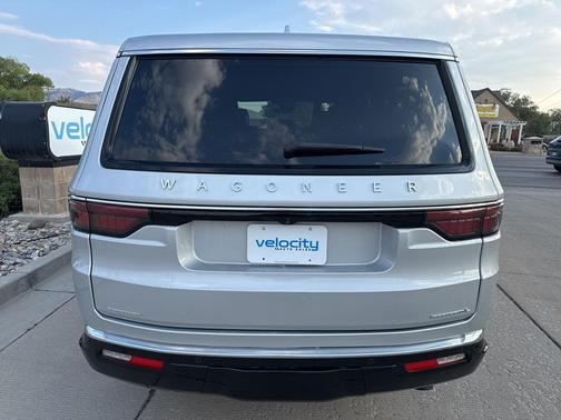 2023 Jeep Wagoneer L Series II 4x4
