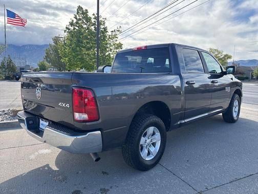 Granite Crystal Metallic Clearcoat 2021 RAM 1500 Classic SLT