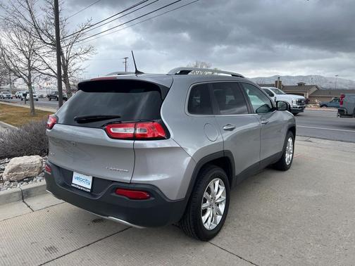 2017 Jeep Cherokee Limited