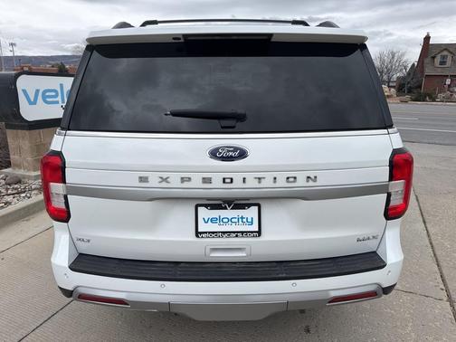 2024 Ford Expedition Max XLT