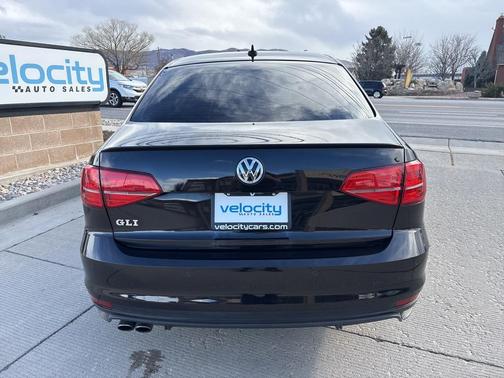 2017 Volkswagen Jetta GLI