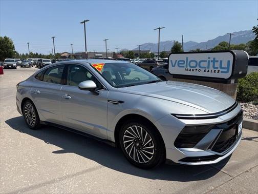 2024 Hyundai SONATA Hybrid SE