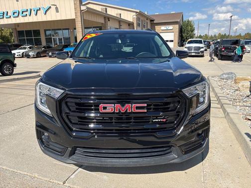 2023 GMC Terrain AWD AT4