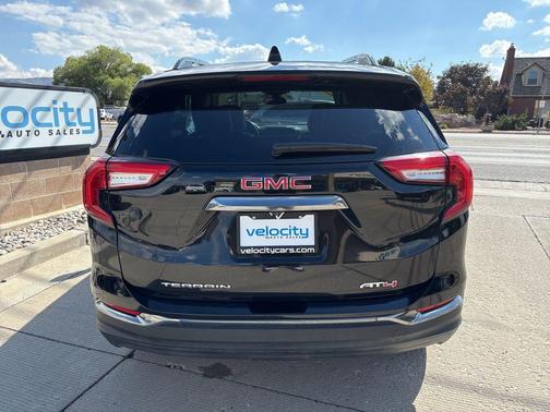 2023 GMC Terrain AWD AT4