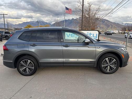 2024 Volkswagen Tiguan 2.0T Wolfsburg Edition