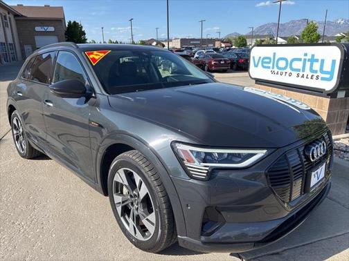 2021 Audi e-tron Premium