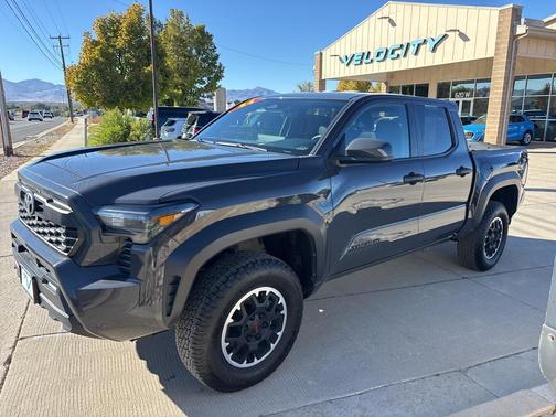 2024 Toyota Tacoma TRD Off-Road
