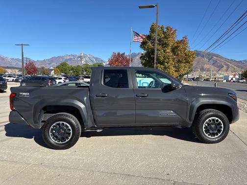 2024 Toyota Tacoma TRD Off-Road