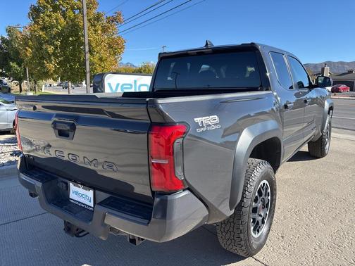 2024 Toyota Tacoma TRD Off-Road