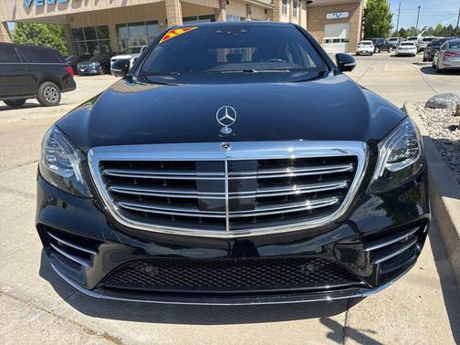 Black 2018 Mercedes-Benz S-Class S 450