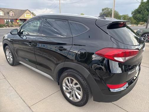 2018 Hyundai TUCSON SEL