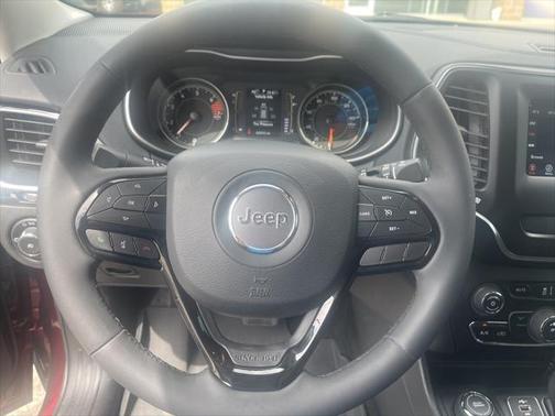 2021 Jeep Cherokee Altitude