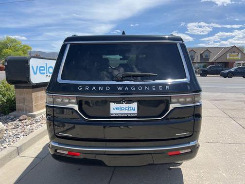 Diamond Black Crystal Pearlcoat 2023 Jeep Grand Wagoneer Series II 4x4