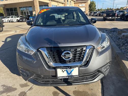 2020 Nissan Kicks S