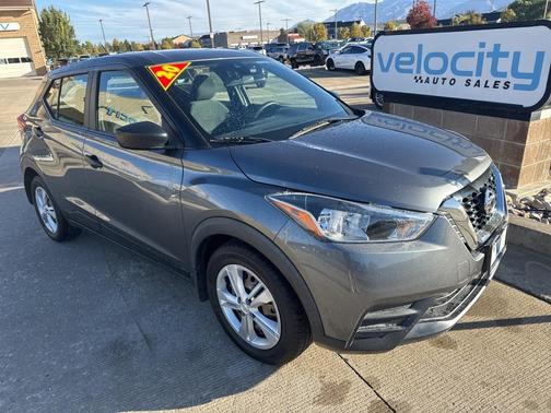 2020 Nissan Kicks S