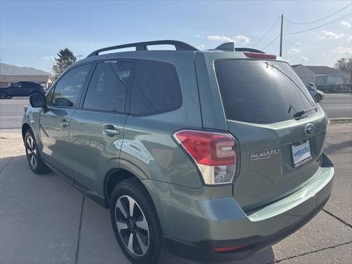 2017 Subaru Forester 2.5i