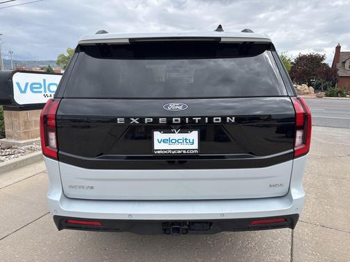 Silver Metallic 2025 Ford Expedition Max Active 4x4
