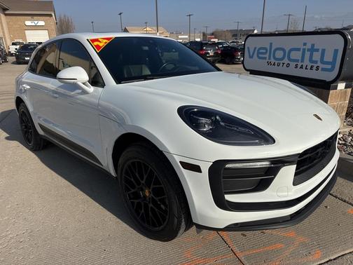 2024 Porsche Macan 