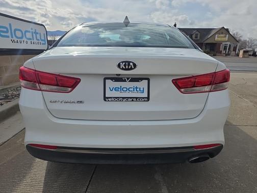 2016 Kia Optima LX