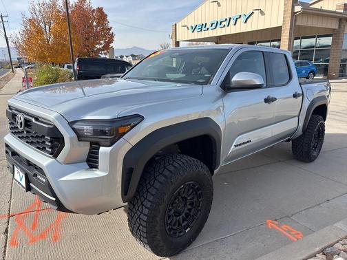 2024 Toyota Tacoma TRD Off-Road